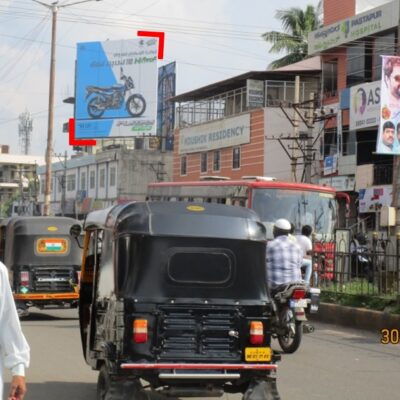 Bus stand Road towards Thimmapuri Circle, Gulbarga